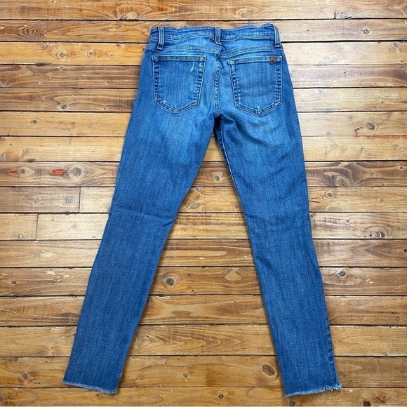 Joe’s jeans blue mid rise waist skinny distressed ripped denim stretchy size 26 - Picture 16 of 16